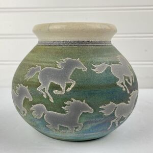 Raku Studio Pottery Vase Pot Southwest Dream Running Horses Signed Jeremy Diller